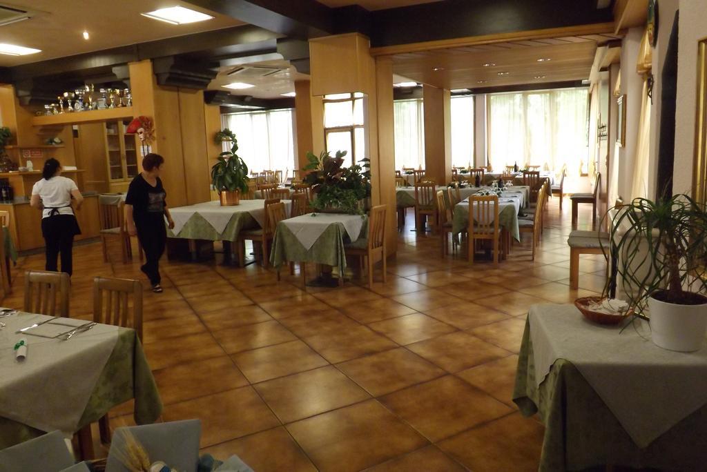 Hotel Concordia Левико-Терме Экстерьер фото